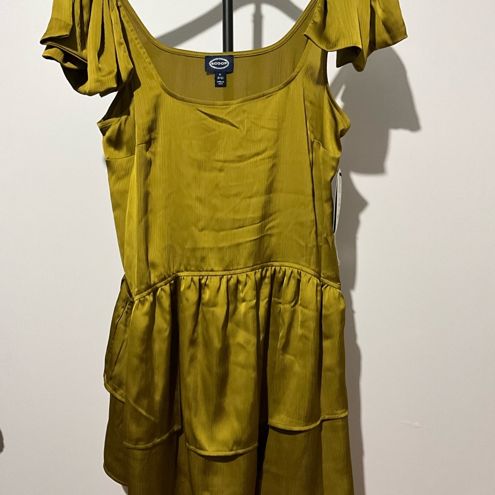 NWT Scoop Women’s Color Olive   Dust Mini Dress - Short Sleeve Ruffle -